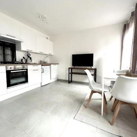 Le Bellifontain - Proche Centre Appartement Avon Buitenkant foto